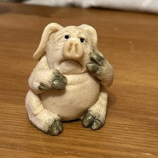 Piggin' Poorly Pig Ornament by David Corbridge Collectible World 1993 Unboxed