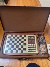 Vintage Fidelity Chess Challenger 10 Electronic Chess Set w case