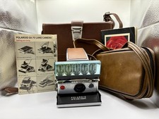 Polaroid SX 70 Land Camera With Case & accesories