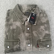 Levi’s Mens Large Green Camo