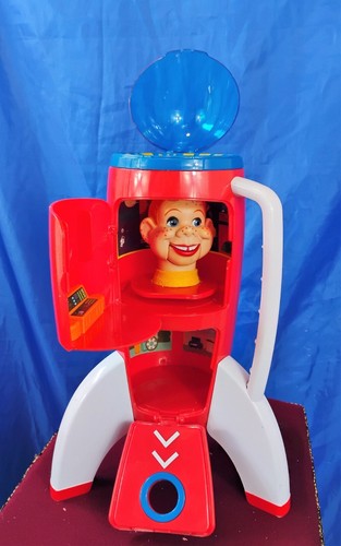 Ventriloquist figure dummy - figure,