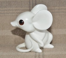 Royal Osborne / Maruri White