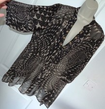 BNWT M&S Black Geometric Print