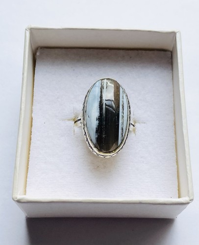 Stunning blue owhyee opal oval - stunning,