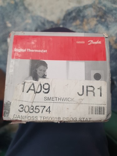 Danfoss tp5001b 2 day 24 - tp5001b,
