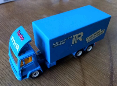 Siku mercedes benz truck - mercedes,