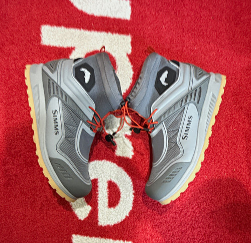 Simms flyweight wading - flyweight,