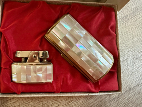 Vintage ronson mother - ronson, of