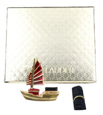 Estee Lauder Limited Edition
