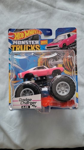 Hot wheels monster truck - hot,
