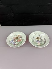 Border Fine Bone China Flower