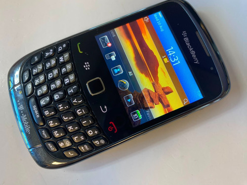 Blackberry curve 9300 - 3g,