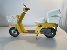 Sindy Vintage Yellow Scooter Moped With Basket, Mirror And Stand 