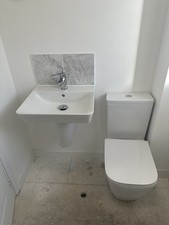 Full Bathroom: Ideal Standard Sink & Toilet, 1200x900 Tray+Enc & Vado Shower+Tap