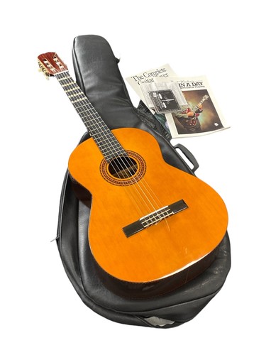 Admira classic flamenco guitar - classic,