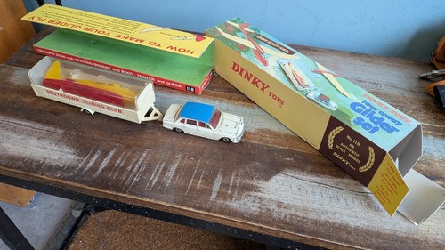 Dinky toys tow away glider - dinky,