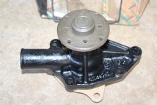 NOS WATER PUMP 12H4747 FOR AUSTIN MORRIS WOLSELEY 1800