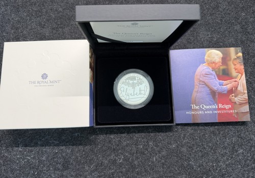 2022 queens reign honours - queens, ~