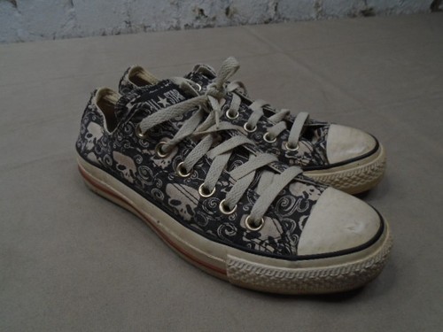 Vintage y2k converse - ☠️,