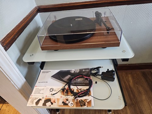 Pro ject debut - pro-ject, carbon
