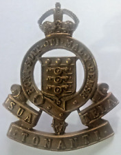 "REMEMBER ME" - ROYAL ARMY ORDNANCE CORPS LUG AND PIN BRASS CAP BADGE - RAOC.