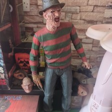 NECA 18" Freddy Krueger