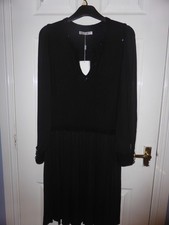 JESIRE Ladies Black Knitted