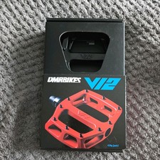 Dmr bikes v12 pedals - pedals, new