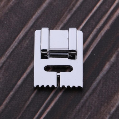 Pintuck grooves foot - pintuck, tank