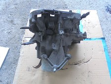 RENAULT CLIO 2000 1.4 8V 5