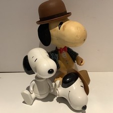 Vintage Plastic Snoopy Figure bundle - McDonalds Snoopy World Tour 2000  