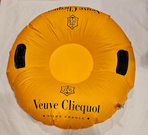 Veuve clicquot champagne - clicquot,