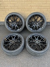 20" VENOM GLOSS BLACK