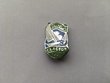 1955 BUTLIN’S CLACTON ENAMEL PIN BADGE