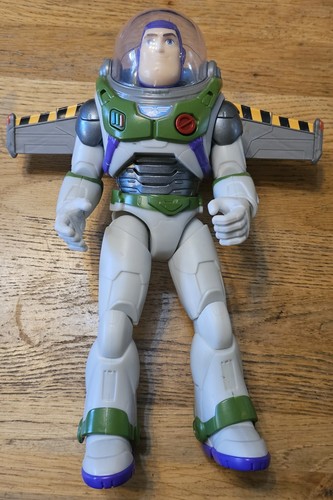 Pixar lightyear ultimate - pixar,