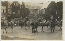 Zeals between Mere &