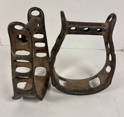 Metal western stirrups - metal,