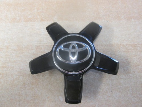 Genuine toyota wheel - toyota, centre