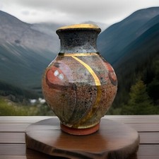 Butley Pottery.Honor Hussey