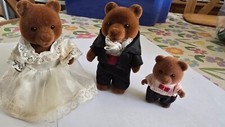 Vintage Sylvanian Families Bear Bride and Groom Wedding  Figures and page boy
