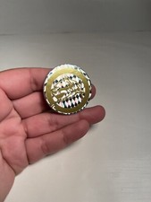 Vntg POG 1990s Shark Foil Shiny Diamonds Sparkles Gold Cap Milk Bottle Top HTF