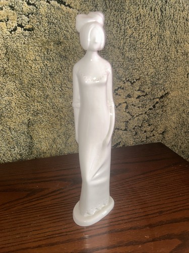 Spode henrietta figurine by - spode,