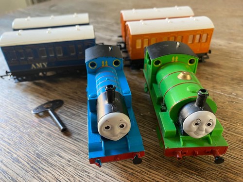 Thomas the tank engine - thomas,