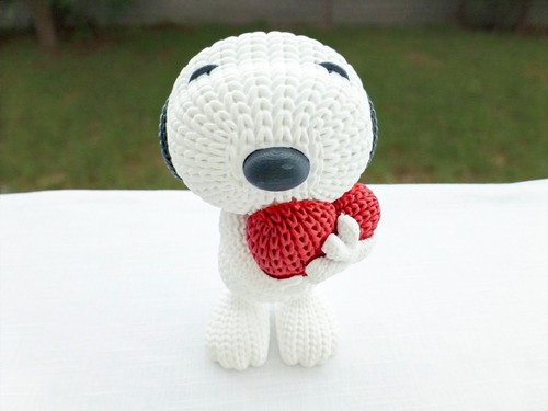 Snoopy with heart figurine - with,