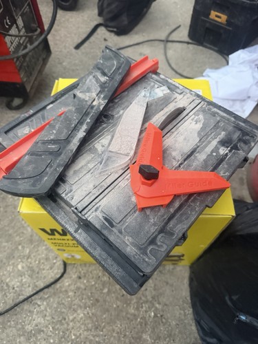 Electric wet cut - tile, cutter