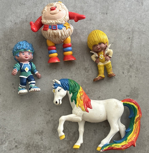 Rainbow brite toy figure - -,