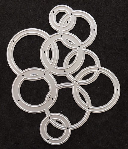 Circles bubbles interlocked