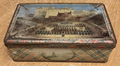 Vintage edinburgh castle and - edinburgh,
