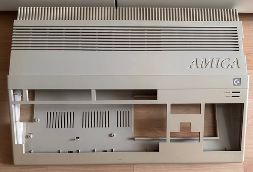 Amiga 500 desktop case - amiga, case,