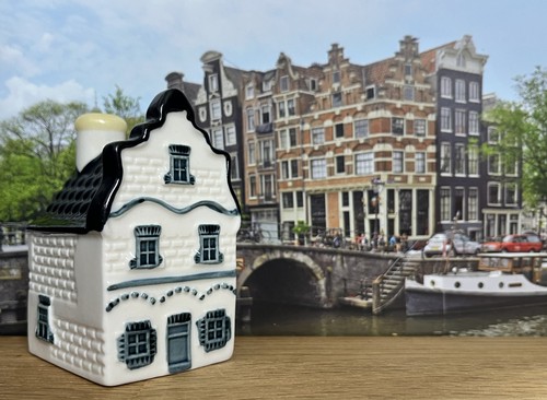 Klm delft blue - delft, house